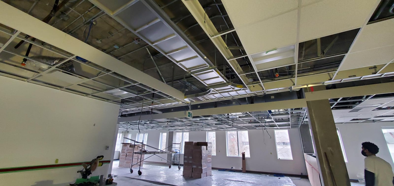 Biomedical Lab, UBC Built floating tbar ceilings with Compasso Trim