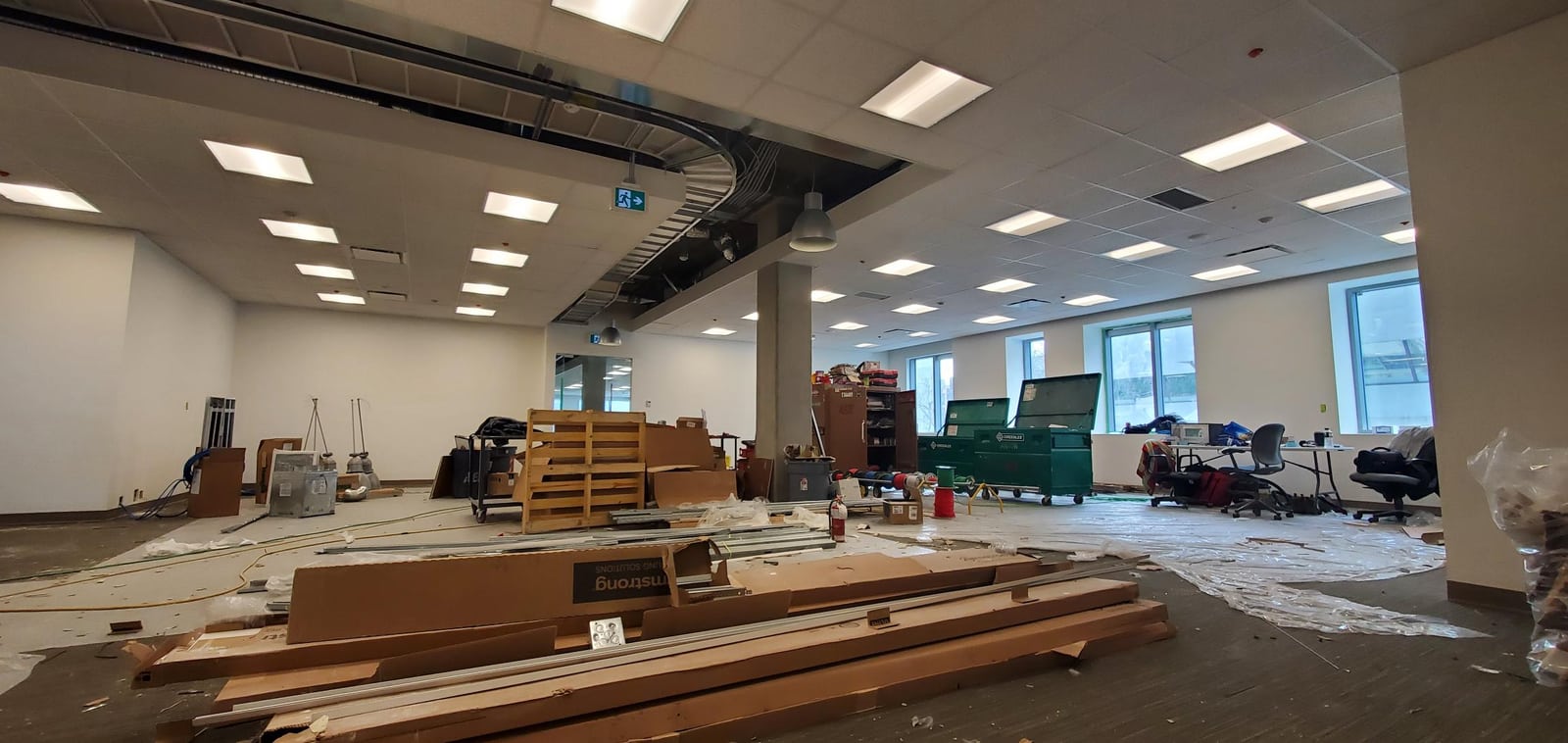 Biomedical Lab, UBC Built floating tbar ceilings with Compasso Trim
